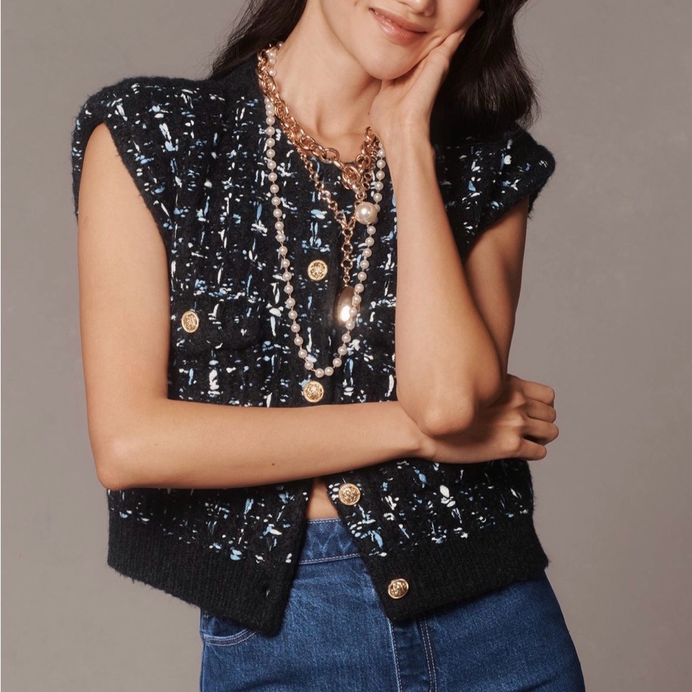 Maeve Black Tweed Buttoned Cropped Vest with Gold Buttons. NWOT. Size M.